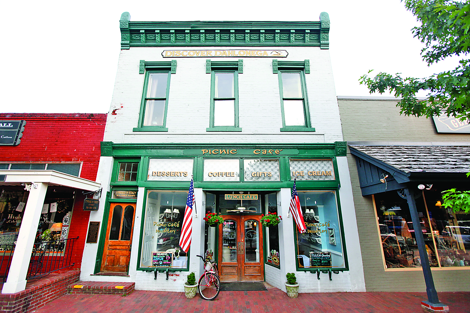 Discover Gold - Dahlonega Visitors Center