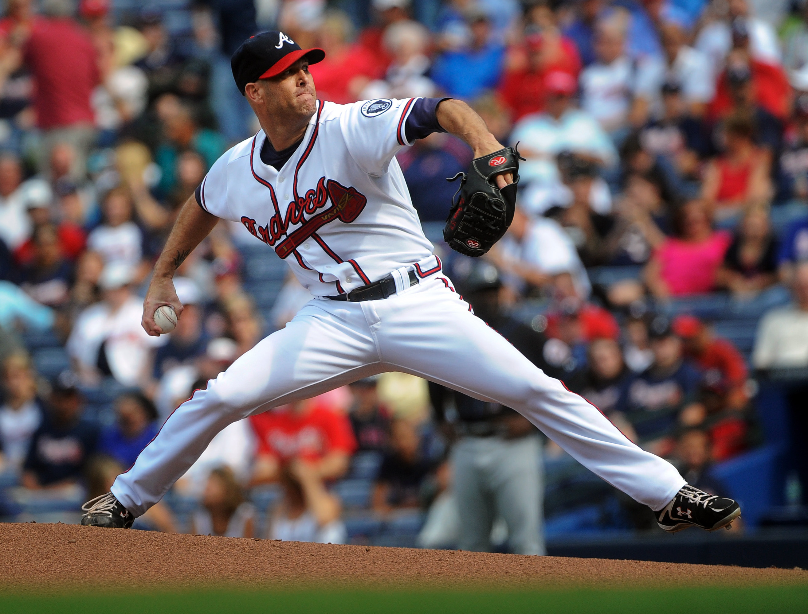 Braves bringing back Tim Hudson, McCann, Maholm