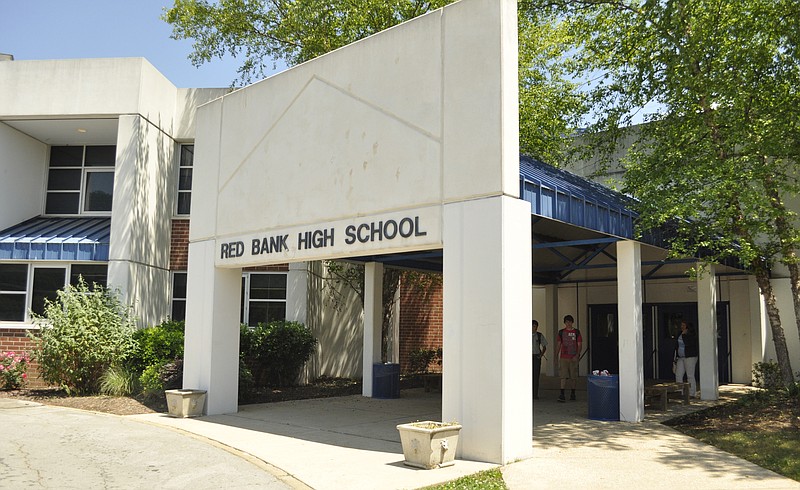 Red Bank High School is located at 40 Morrison Springs Rd. in Red Bank, TN.