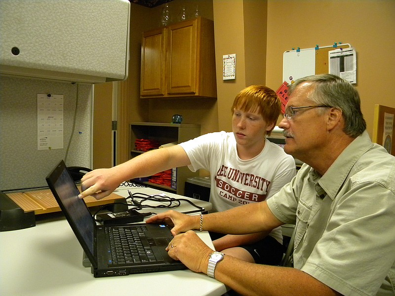 Lydia Brown, a Bradley County Virtual School student, meets her math teacher, Scott Humberd, for a tutoring session.