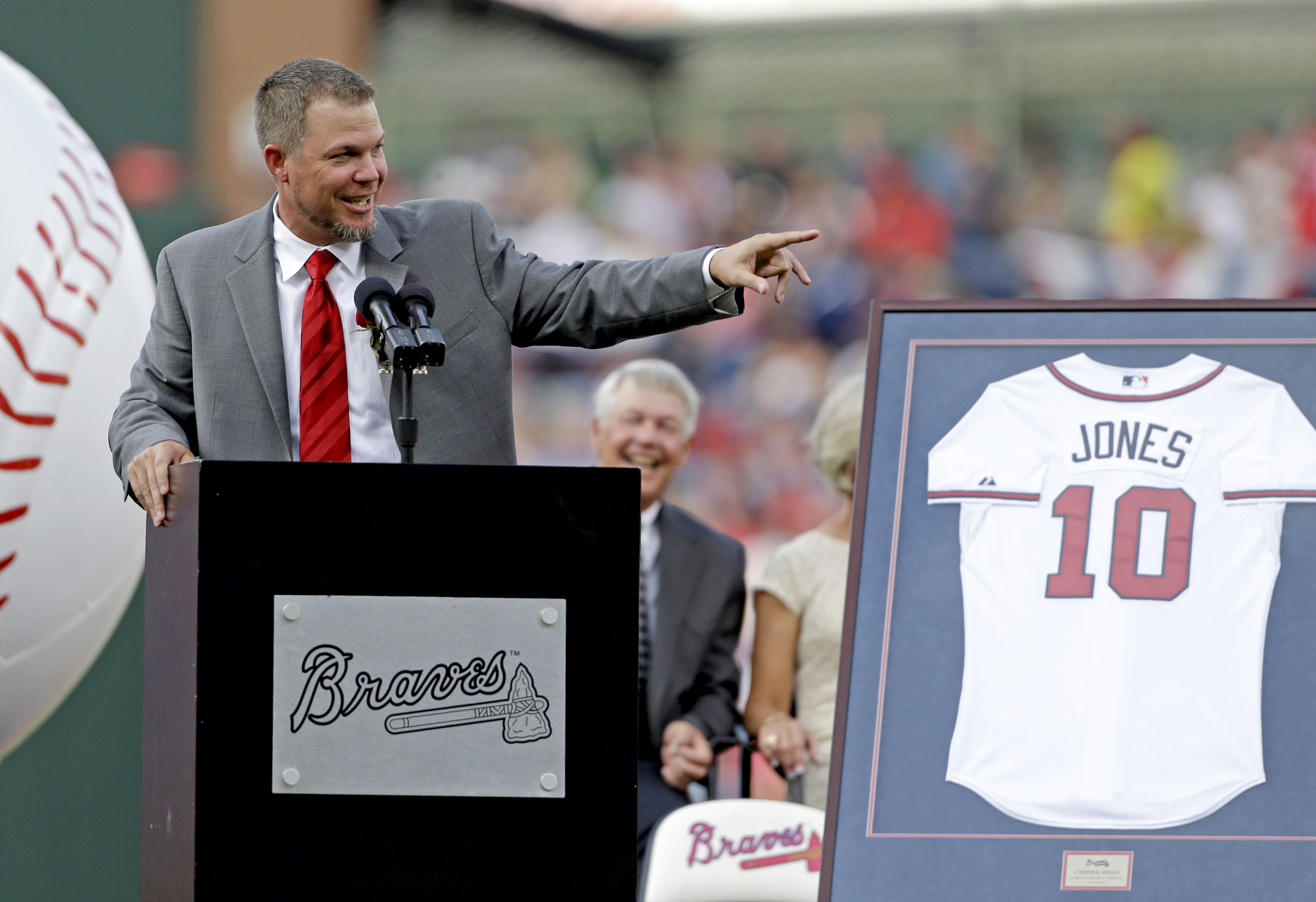 Chipper Jones is a dad again