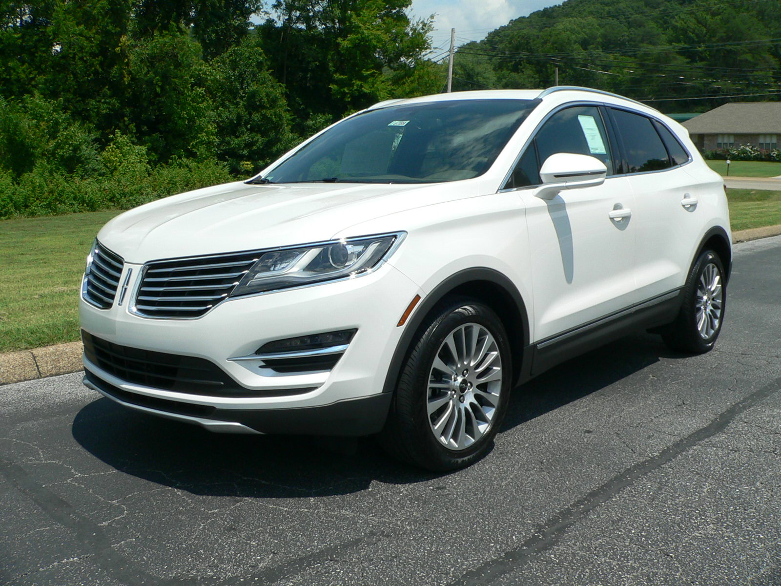 Lincoln® MKC  Compact Luxury Crossover