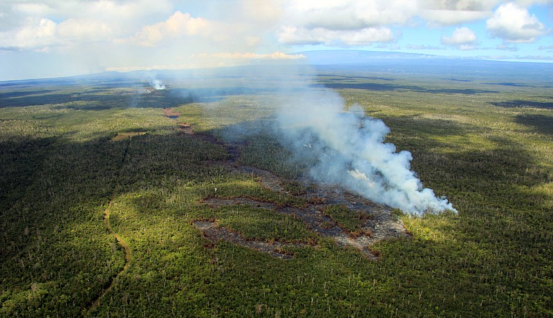 'There's no control': Hawaii watches lava's creep | Chattanooga Times