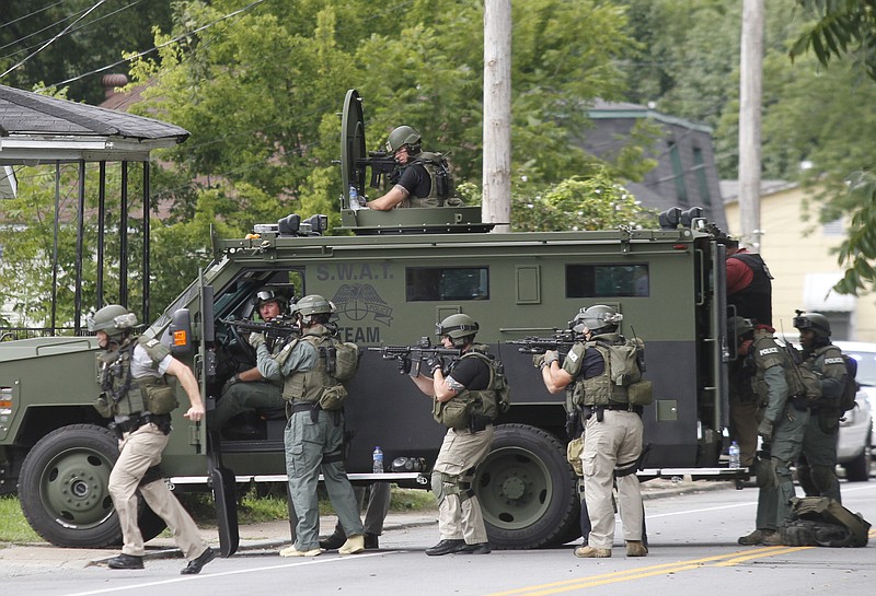 Chattanooga Police Department SWAT, HNT Teams conduct training exercise