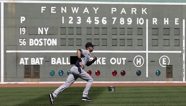 Derek Jeter Plays Final Game at Fenway Park - The New York Times