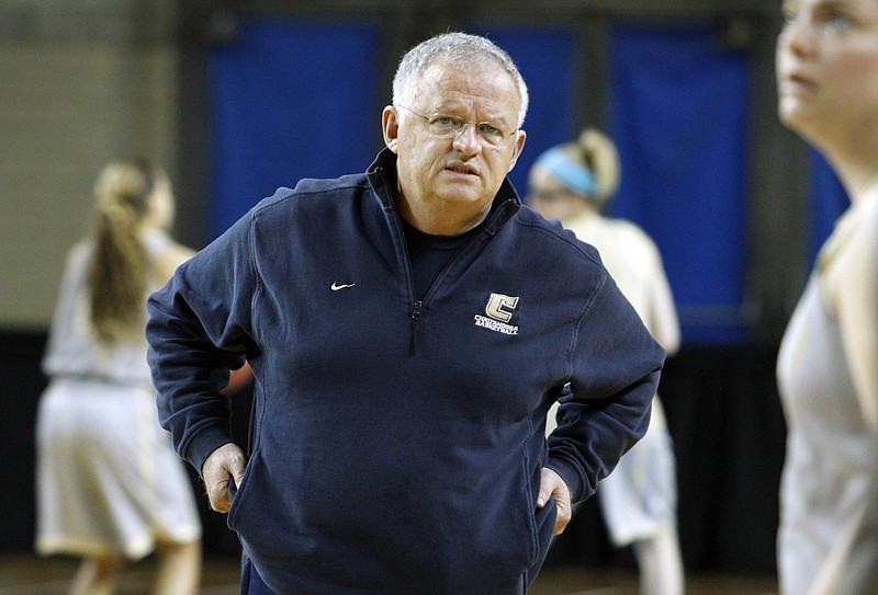 Chattanooga head coach Jim Foster watches his team practice for the NCAA women's college basketball tournament in this 2014 file photo.