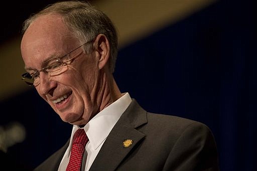 Republican Gov. Robert Bentley addresses his supporters after the announcement of his re-election for Alabama governor in Montgomery, Ala., in this Nov. 4, 2014.