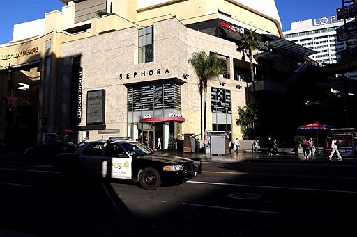 The Hollywood and Highland center is photographed in Los Angeles, Calif., on Dec. 26, 2014. A police officer shot a woman in the leg early Friday near the center after she fought with another woman and pointed a gun at the officer, authorities said. 