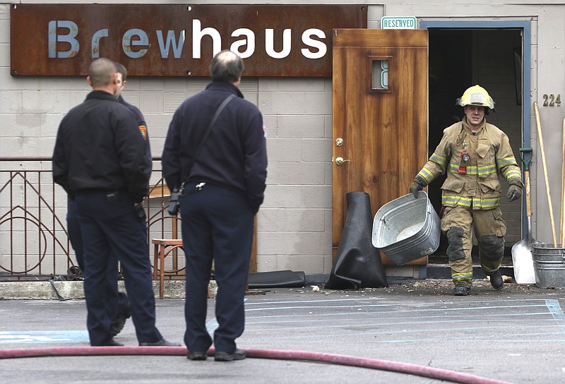 Chattanooga Firefighters responded to a kitchen fire at the BrewHaus off of Frazier Ave. in North Chattanooga.