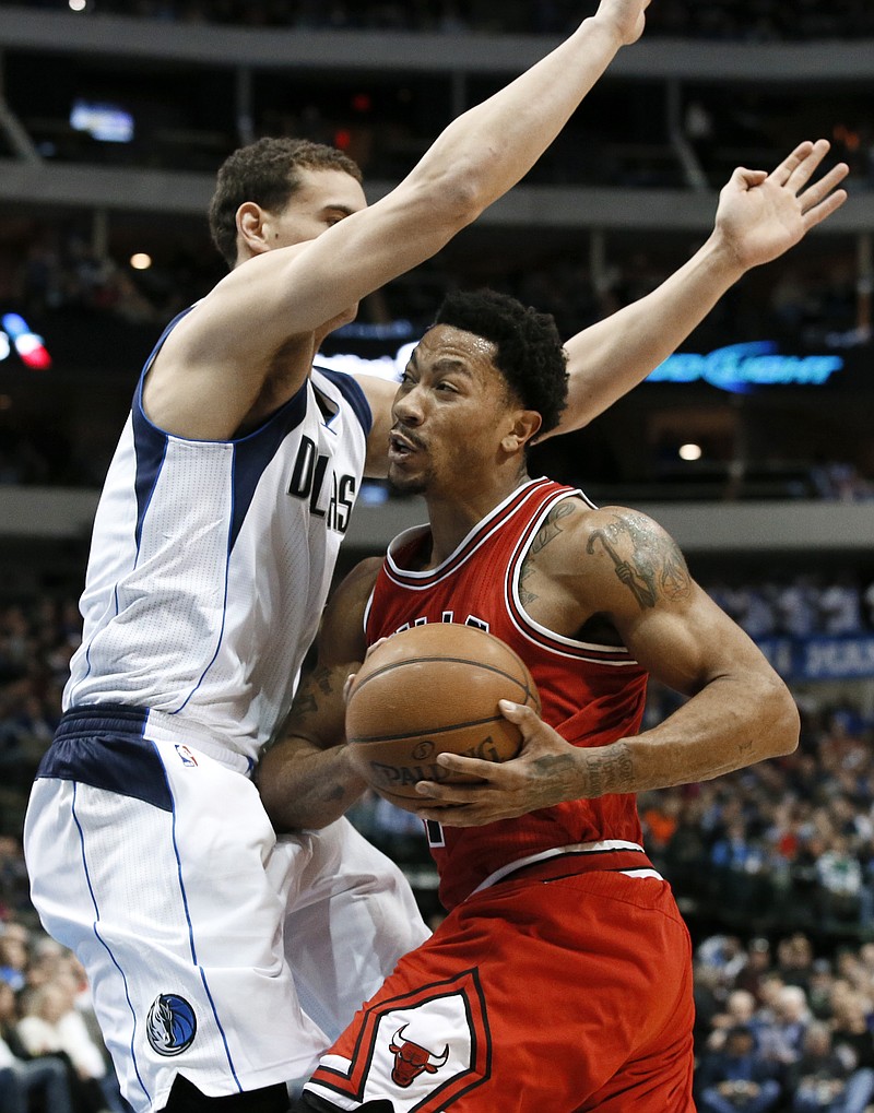 Rose, Butler score 20 each as Bulls top Mavericks 102-98 | Chattanooga  Times Free Press