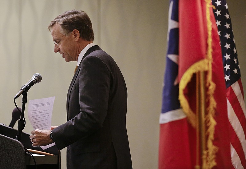
              Tennessee Gov. Bill Haslam speaks to the Tennessee Press Association, Thursday, Feb. 5, 2015, in Nashville, Tenn. (AP Photo/Mark Humphrey)
            