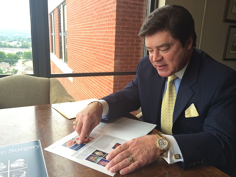 Plastic surgeon Dr. Larry Sargent leaving Chattanooga practice