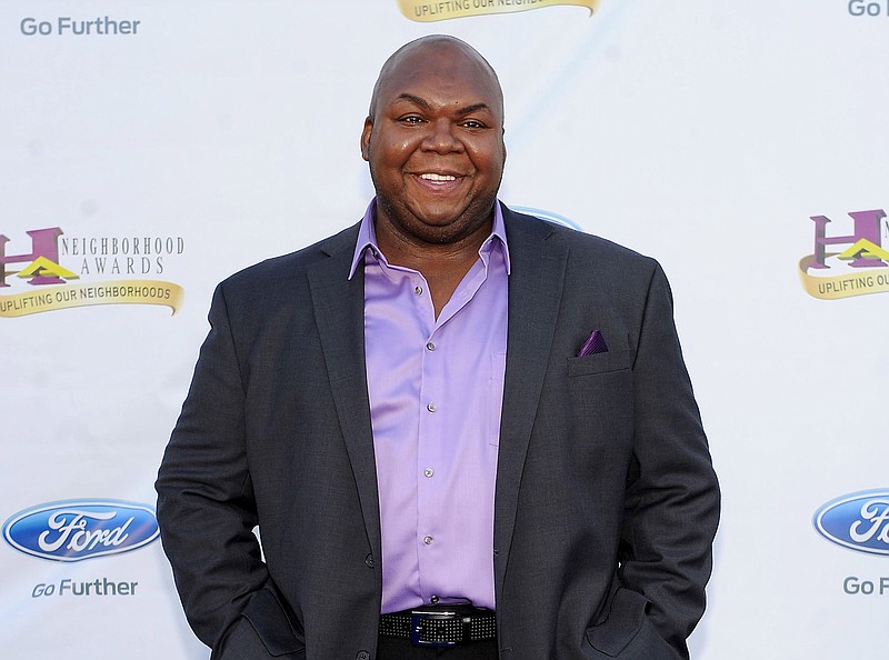 
              FILE - This Aug. 10, 2013 file photo released by Ford Motor Company shows actor Windell Middlebrooks at the 11th Annual Ford Neighborhood Awards in Las Vegas, Nev. Middlebrooks, who played a no-nonsense beer delivery man in TV commercials, died Monday, March 9, 2015. Further details were not immediately available. (AP Photo/Ford Motor Company, Frank Micelotta)
            