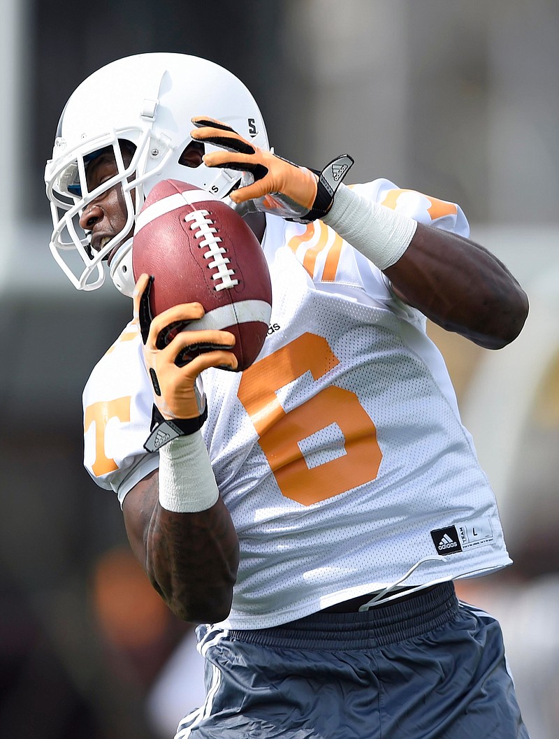 Tennessee running back Alvin Kamara hauls in a catch during sprin practice at Haslam Field on March 26, 2015, in Knoxville.