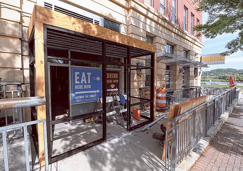 Robar, a 650-square-foot cocktail bar next to The Local 191 and The Blue Plate on Chestnut Street, is scheduled to open this month.