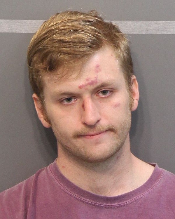 Man arrested in connection with Signal Mountain burglaries