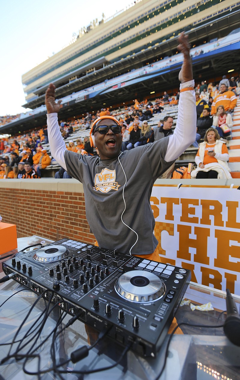 Former Tennessee quarterback Sterling Henton DJ's the pre game show before his team kicks off against Kentucky at Neyland Stadium on November 15, 2014. Henton quarterbacked for UT from 1987-1990.