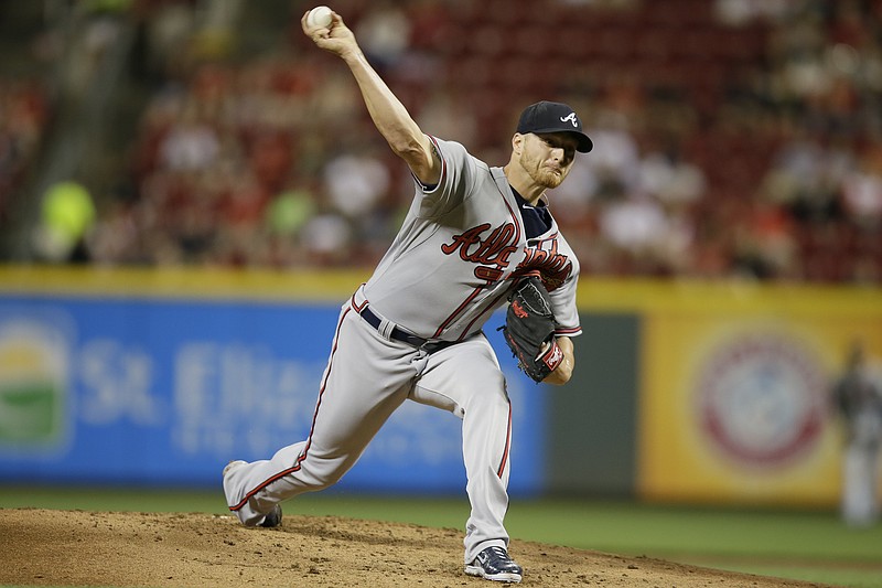 Atlanta Braves starting pitcher Shelby Miller throws during the first inning of a baseball game against the Cincinnati Reds on Monday, May 11, 2015, in Cincinnati.