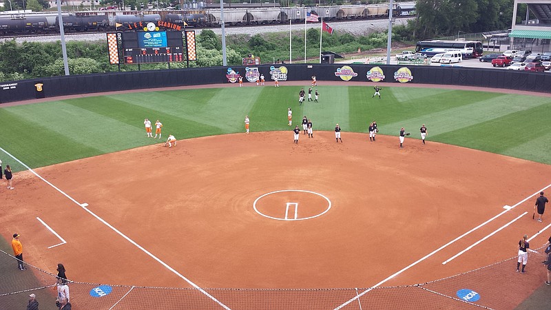 Tennessee and Florida State warm up for the first game of their NCAA Super Regional at Lee Softball Stadium in Knoxville on May 22, 2015.