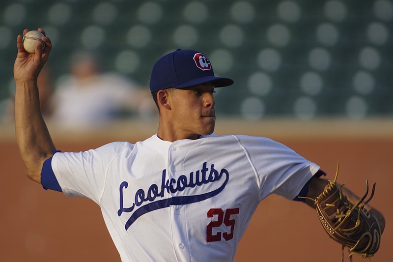  Chattanooga Lookouts' Jose Berrios (25) pitches against the Jackson Generals at home in this May 8, 2015, file photo.