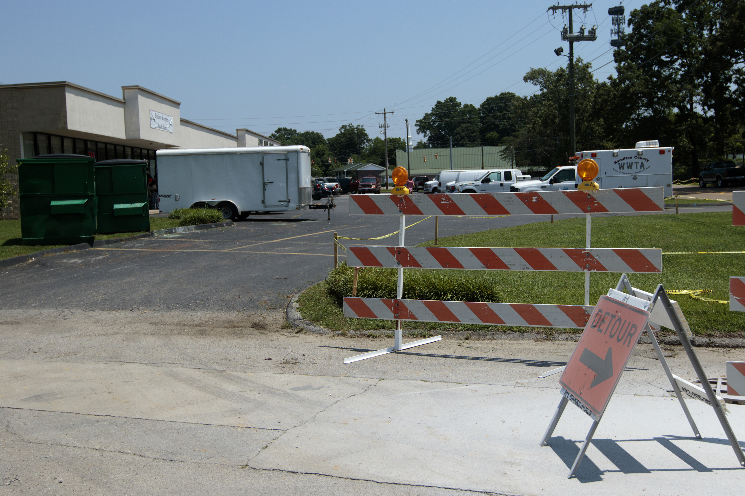 Staff photo by Doug Strickland
An entrance into the parking lot of the Finders Keepers Resale Store located in a shopping center where Middle Valley Road has been temporarily closed for the construction of a new Wal Mart Neighborhood Market store is seen Wednesday, June 10, 2015, in Hixson, Tenn.