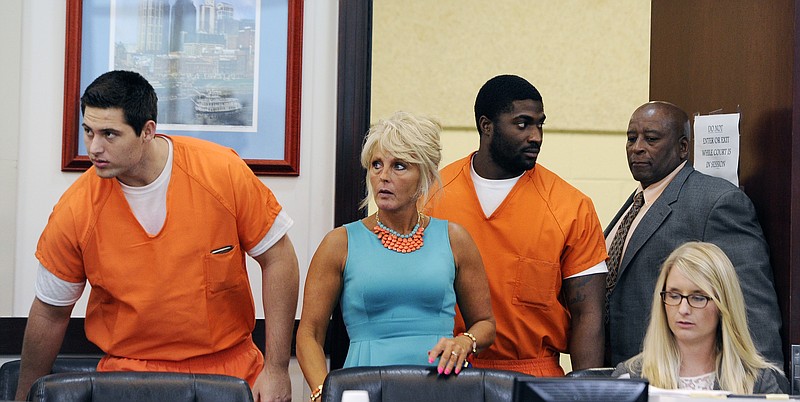 Former Vanderbilt football players Brandon Vandenburg, left, and Cory Batey, second from right, appear in court Monday, June 15, 2015, in Nashville, Tenn.