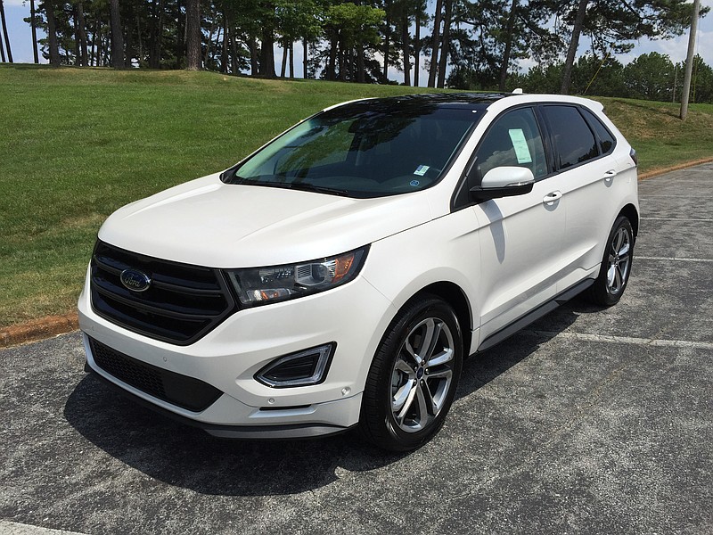 The redesigned 2015 Ford Edge has new sheet metal and an optional six-cylinder turbo engine.