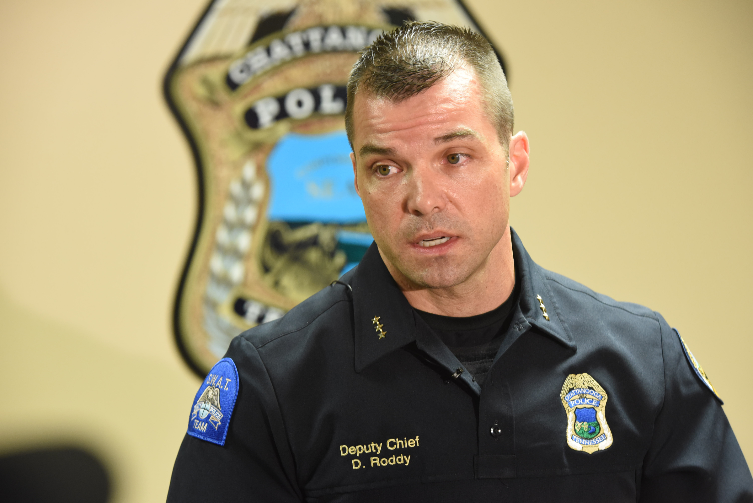 Staff photo by Tim Barber
Chattanooga Police Deputy Chief David Roddy comments on what took place at the Interstate 75 accident that took the lives of six people, including two children.