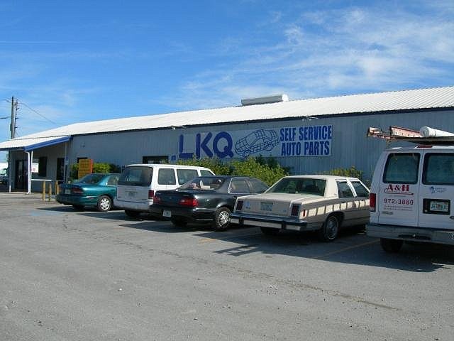 An LKQ Pick Your Part store is shown.