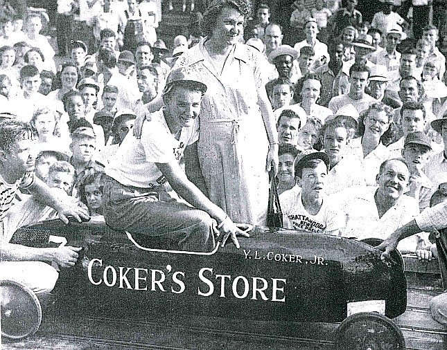 Y.L. Coker Jr. won the 1949 Soap Box Derby's age 12-15 division. His mother, Dolly Coker, is at right.