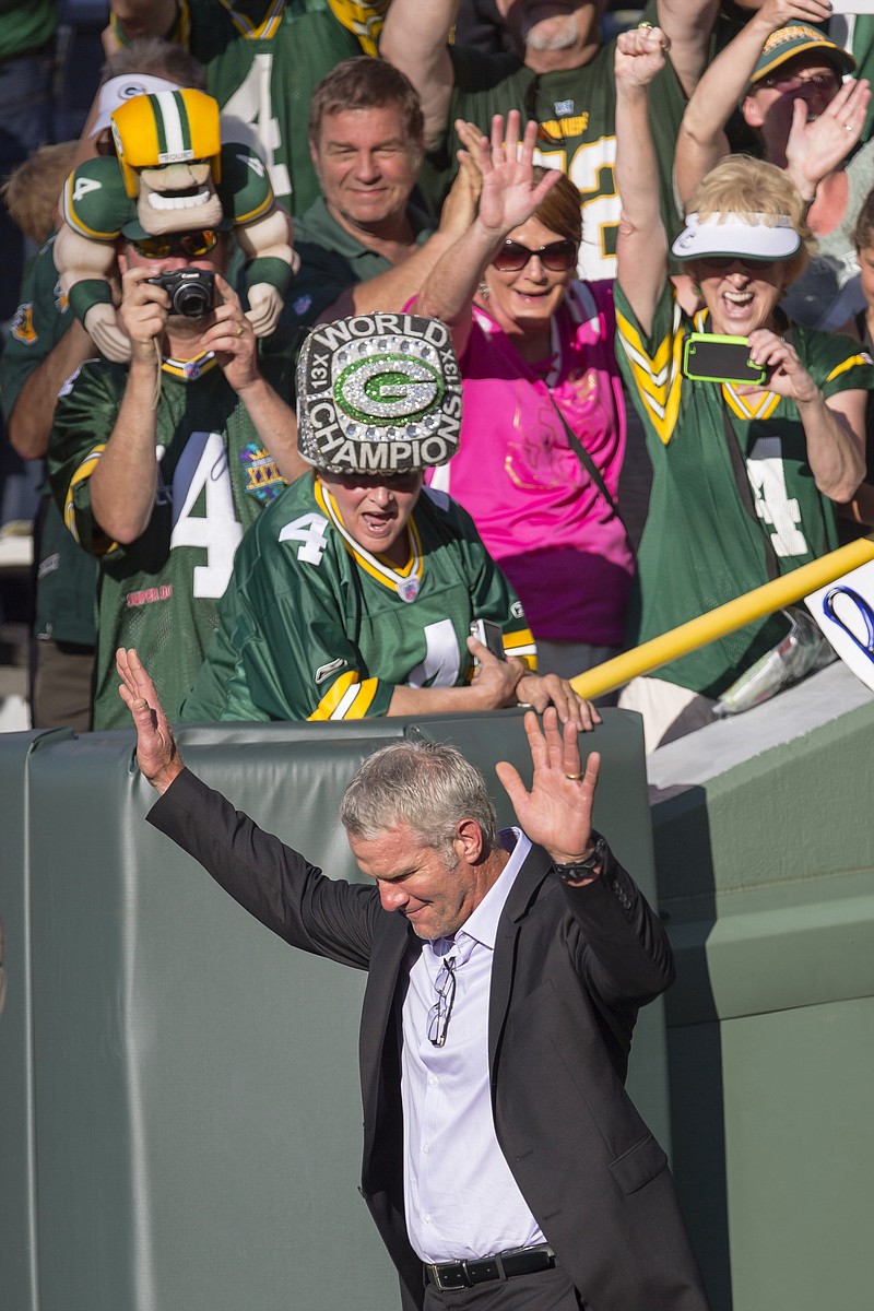 Brett Favre inducted into Packers' Hall of Fame