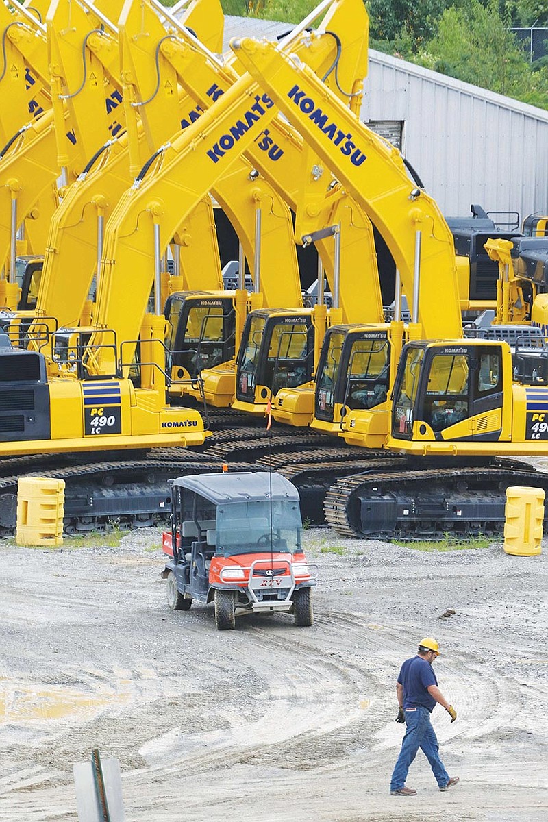 Finished hydraulic excavators are stored at the Chattanooga Komatsu plant before delivery.