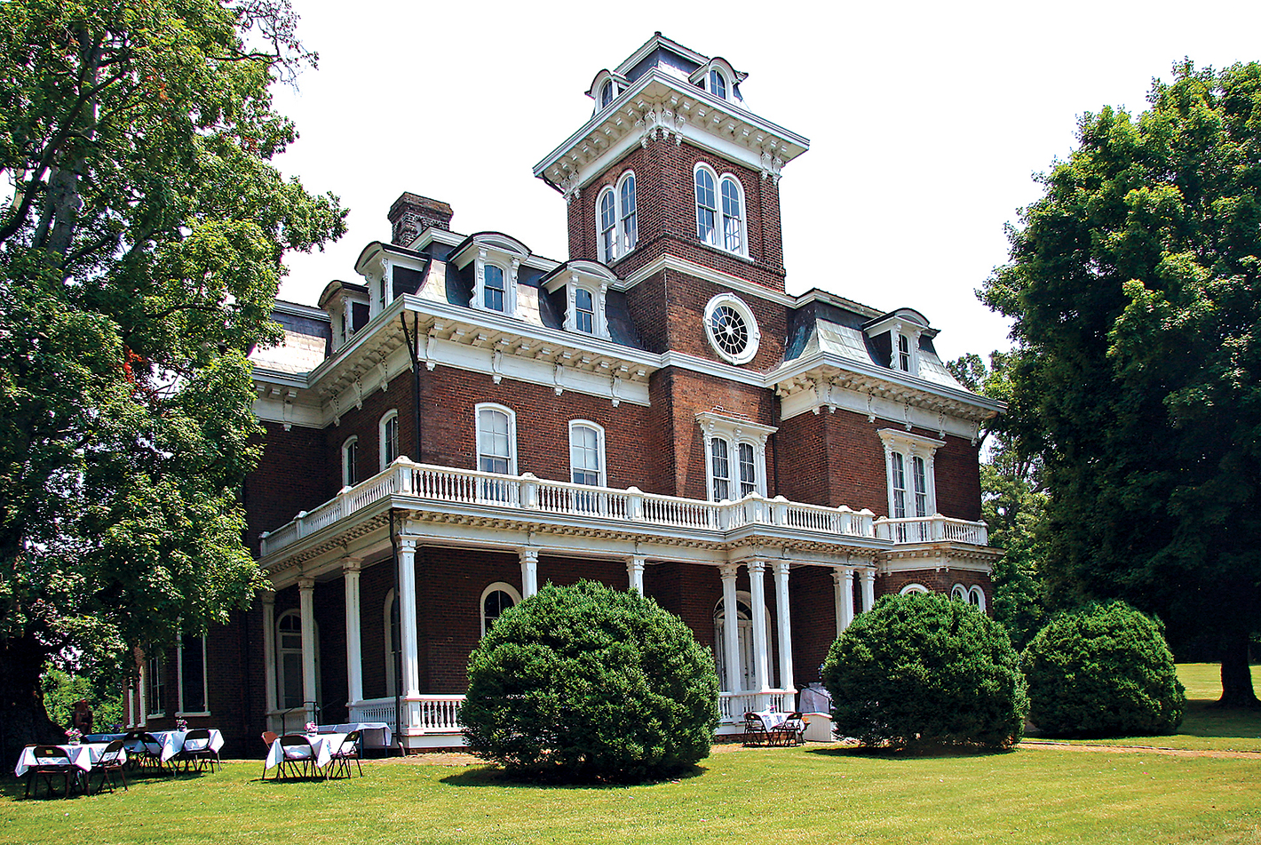 Glenmore Mansion located in Jefferson County, Dandridge, Tenn.