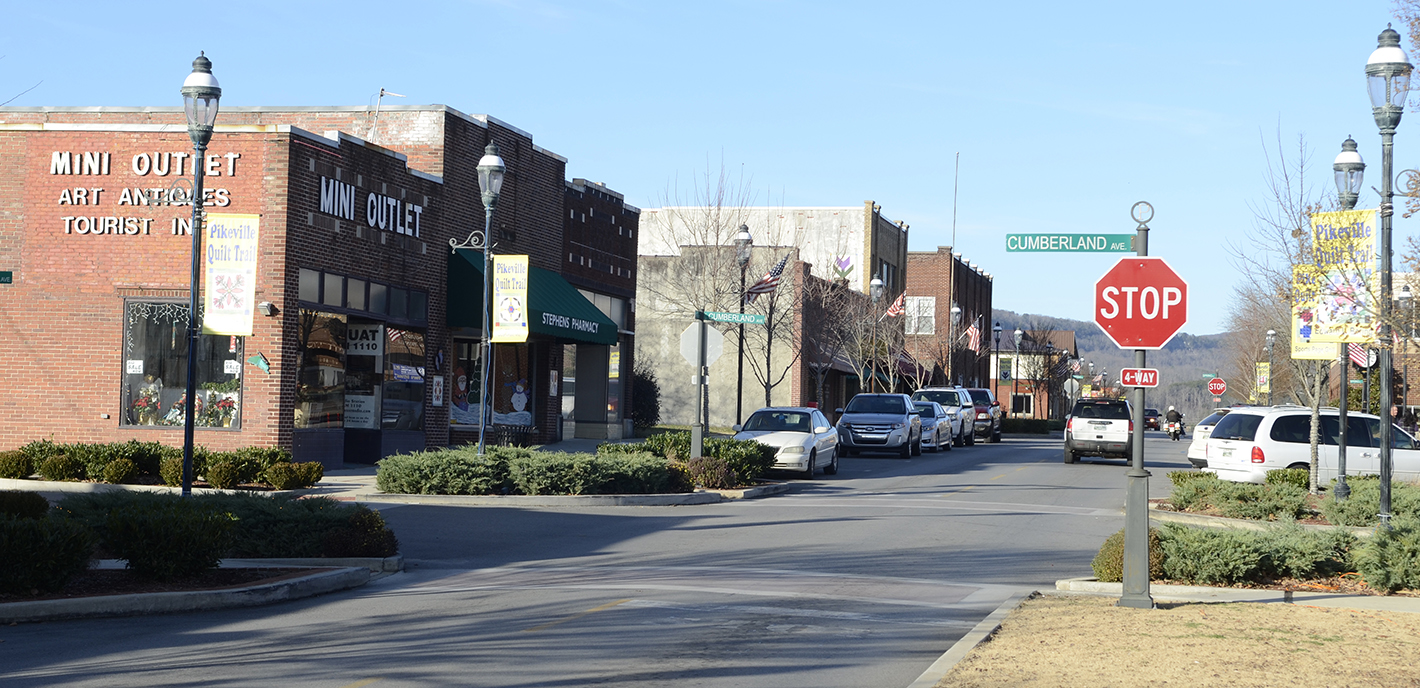 Tennessee Governor Bill Haslam visited the Bledsoe County Courthouse in Pikeville on Wednesday to announce Community Development Block Grants for the county and for the city of Pikeville. One of the grants will be used for commercial facade improvements for downtown Pikeville.