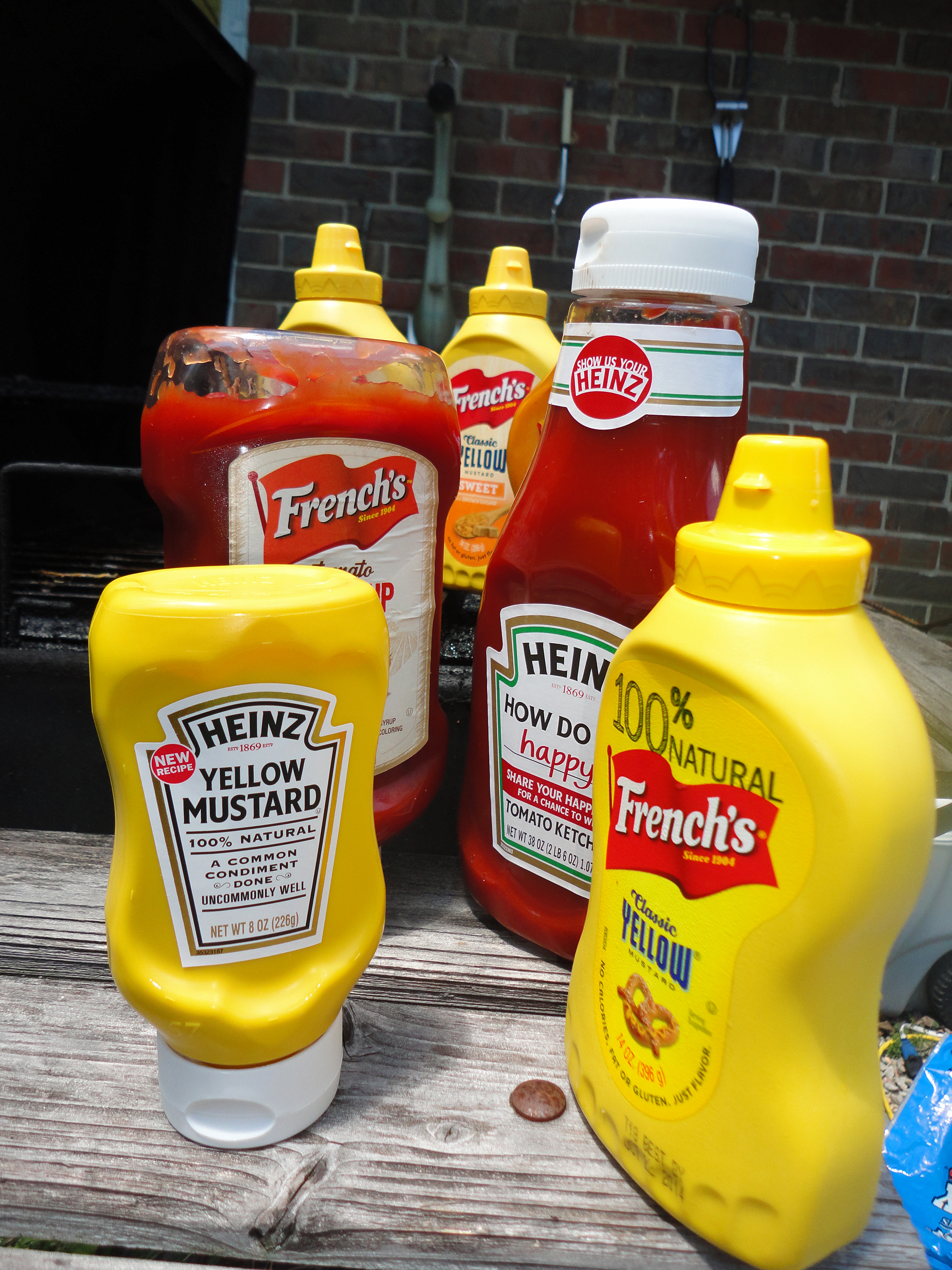 heinz mustard and ketchup