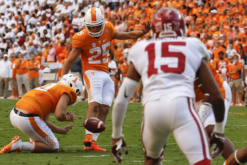 
UT's Aaron Medley (25) puts three points on the scoreboard while playing against Oklahoma during the first half of play Saturday. The Volunteers played the Sooner's at home on September 12, 2015 at Neyland Stadium in Knoxville, Tennessee. 