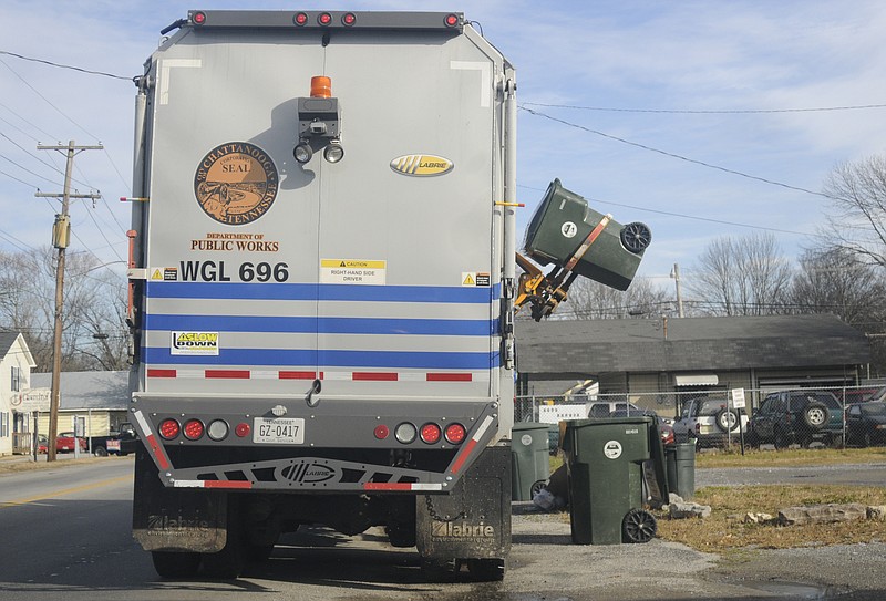 The town of Jasper, Tenn., is going to adopt an "auto-lift" garbage truck system similar to Chattanooga's.