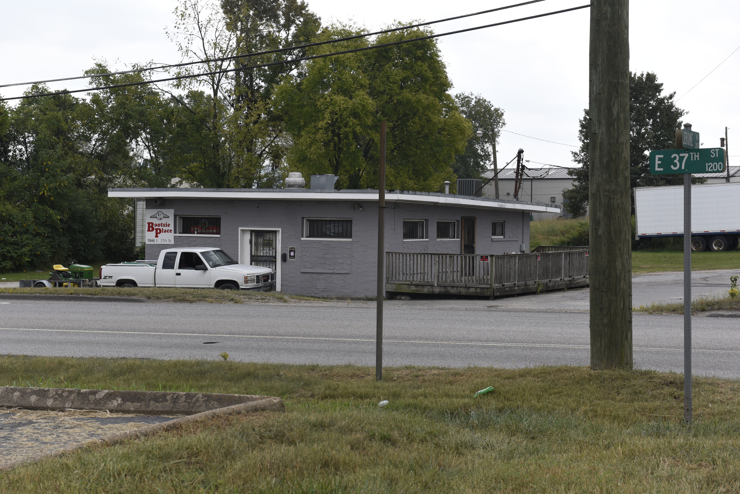 This parking lot of this business at 1201 E. 37th St., seen Sunday, Sept. 20, 2015, in Chattanooga, Tenn., was the scene of one of three Saturday night shooting scenes in the city.