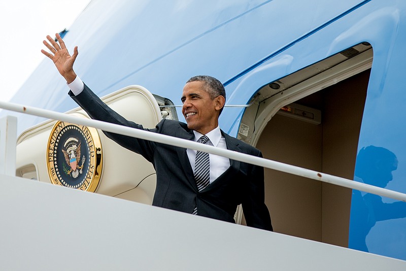 
              President Barack Obama boards Air Force One at Andrews Air Force Base, Md., Sunday, Sept. 27, 2015, to travel to JFK International Airport in New York. Obama and the leaders of some of America's most stalwart allies will address the 2015 Sustainable Development Summit on its last day Sunday at United Nations headquarters. (AP Photo/Andrew Harnik)
            