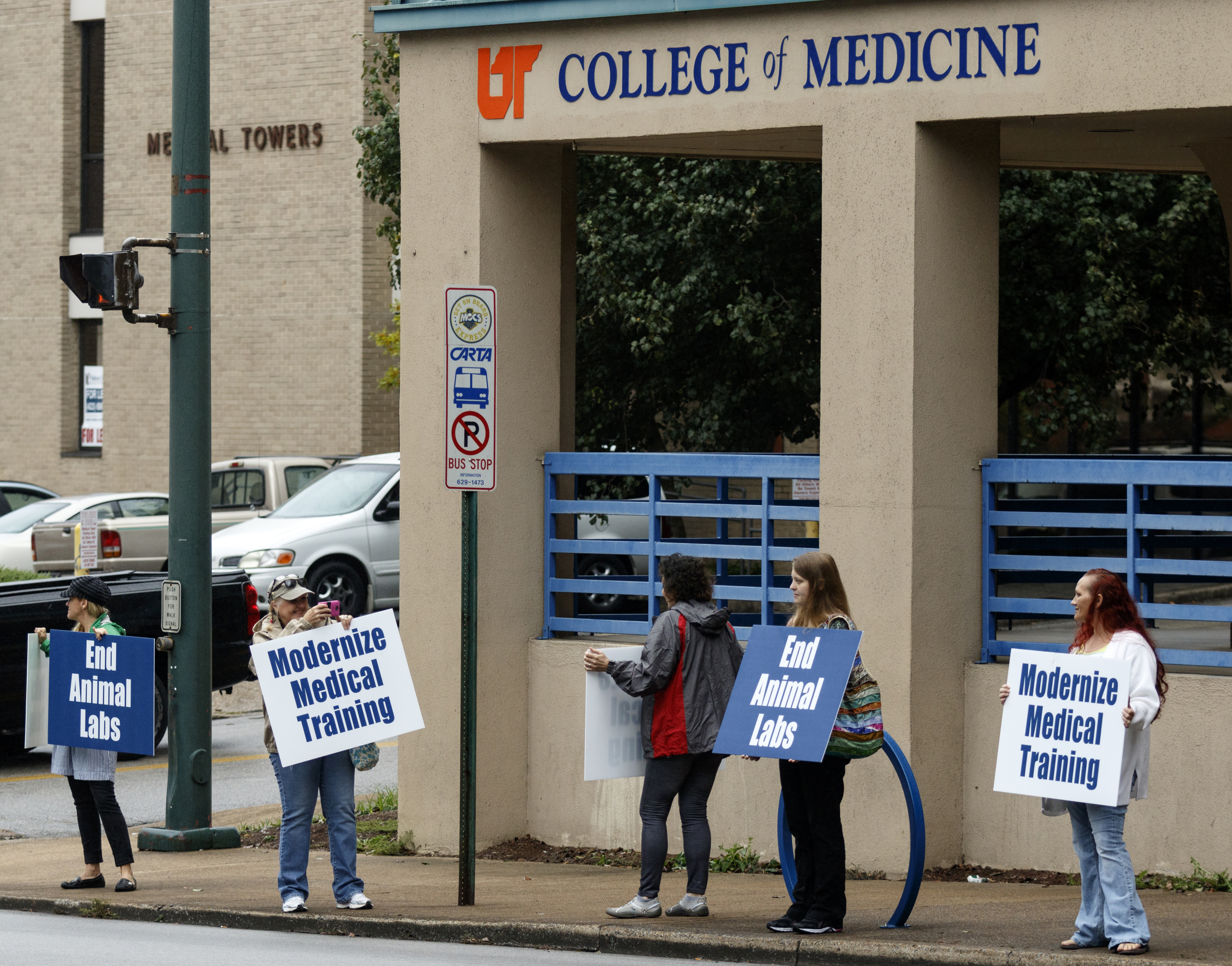 Protest at UT Health Science Center targets use of live pigs in medical  training | Chattanooga Times Free Press