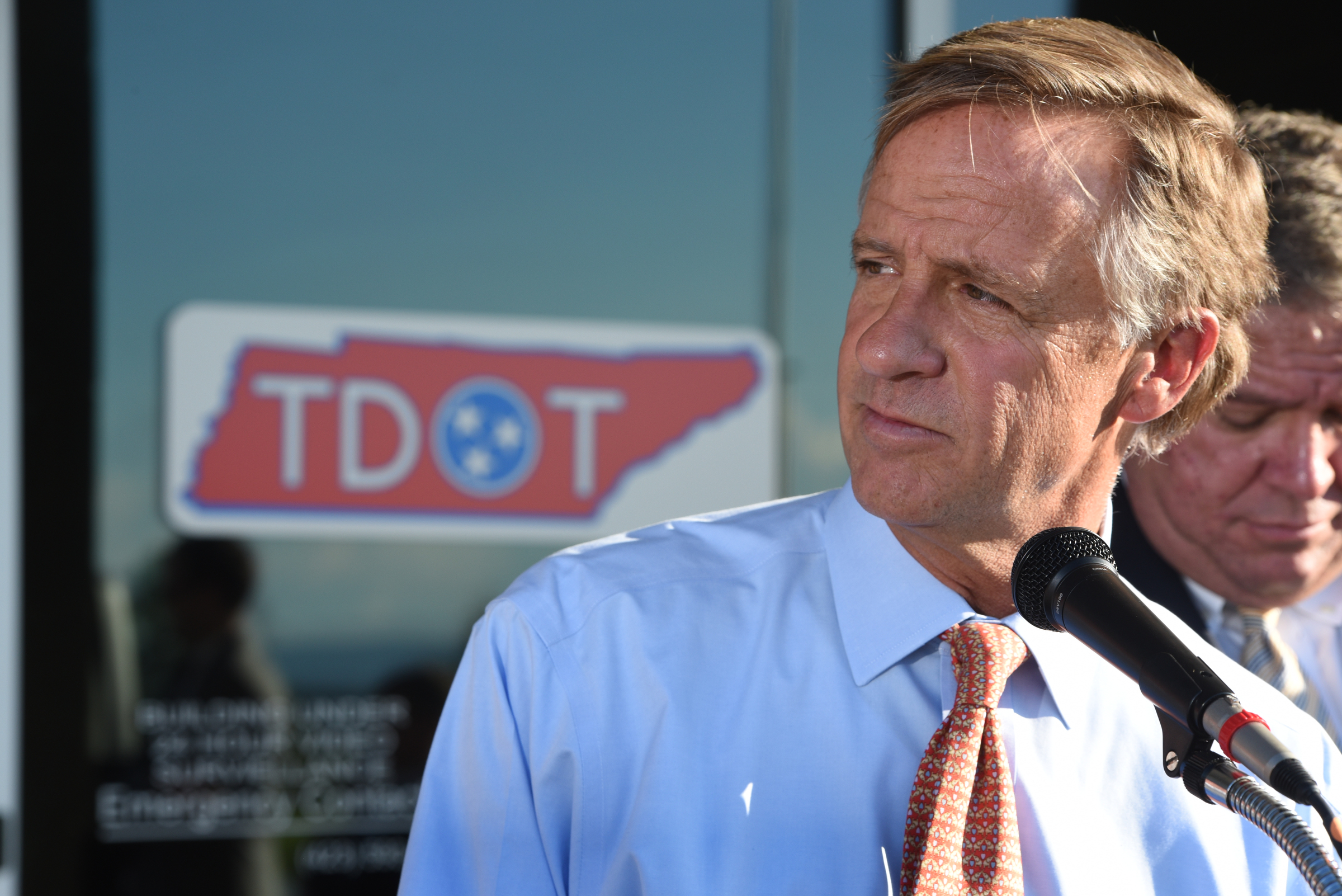 Tennessee Governor Bill Haslam talks about the commitment the state has to Volkswagen Wednesday outside at the Tennessee Department of Transportation Management Center in Chattanooga. The governor had just come from visiting with workers inside the plant Wednesday afternoon, Oct. 7, 2015.