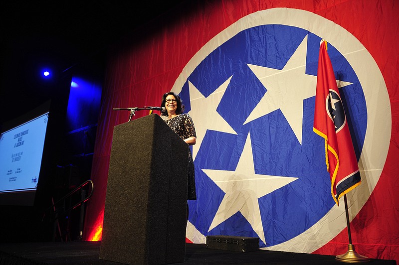 
              Democratic Party Chairwoman Mary Mancini speaks at the Tennessee Democratic Party's annual Jackson Day fundraiser in Nashville, Tenn., Friday, October 23, 2015. (Samuel M. Simpkins/The Tennessean via AP) NO SALES; MANDATORY CREDIT
            