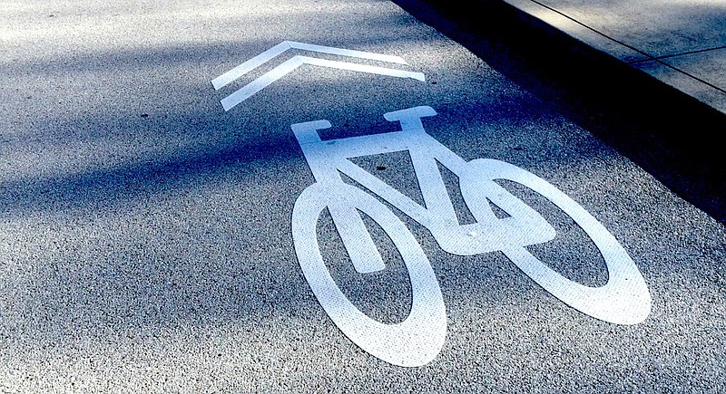 Bike lane tile