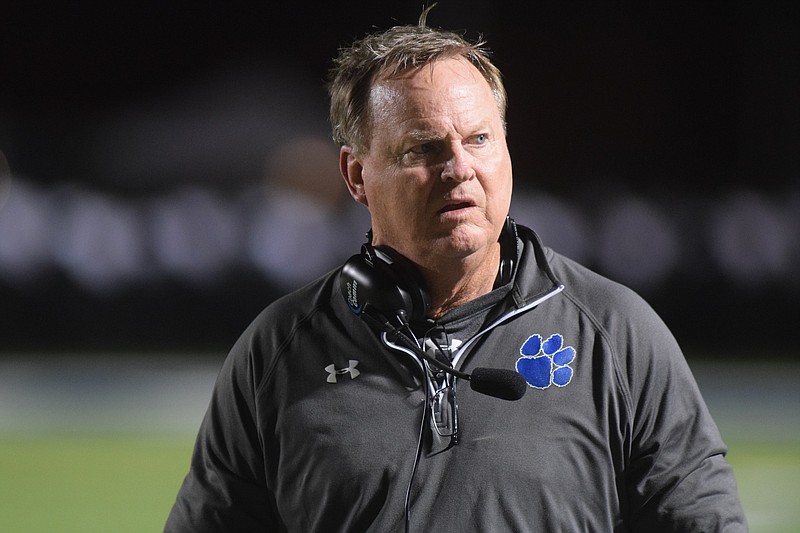 Ringgold head coach Robert Akin is not happy with an official's call.  The Lakeview-Fort Oglethorpe Warriors travelled to Ringgold's Don Patterson Field for an important 6-AAA GHSA game Friday night.