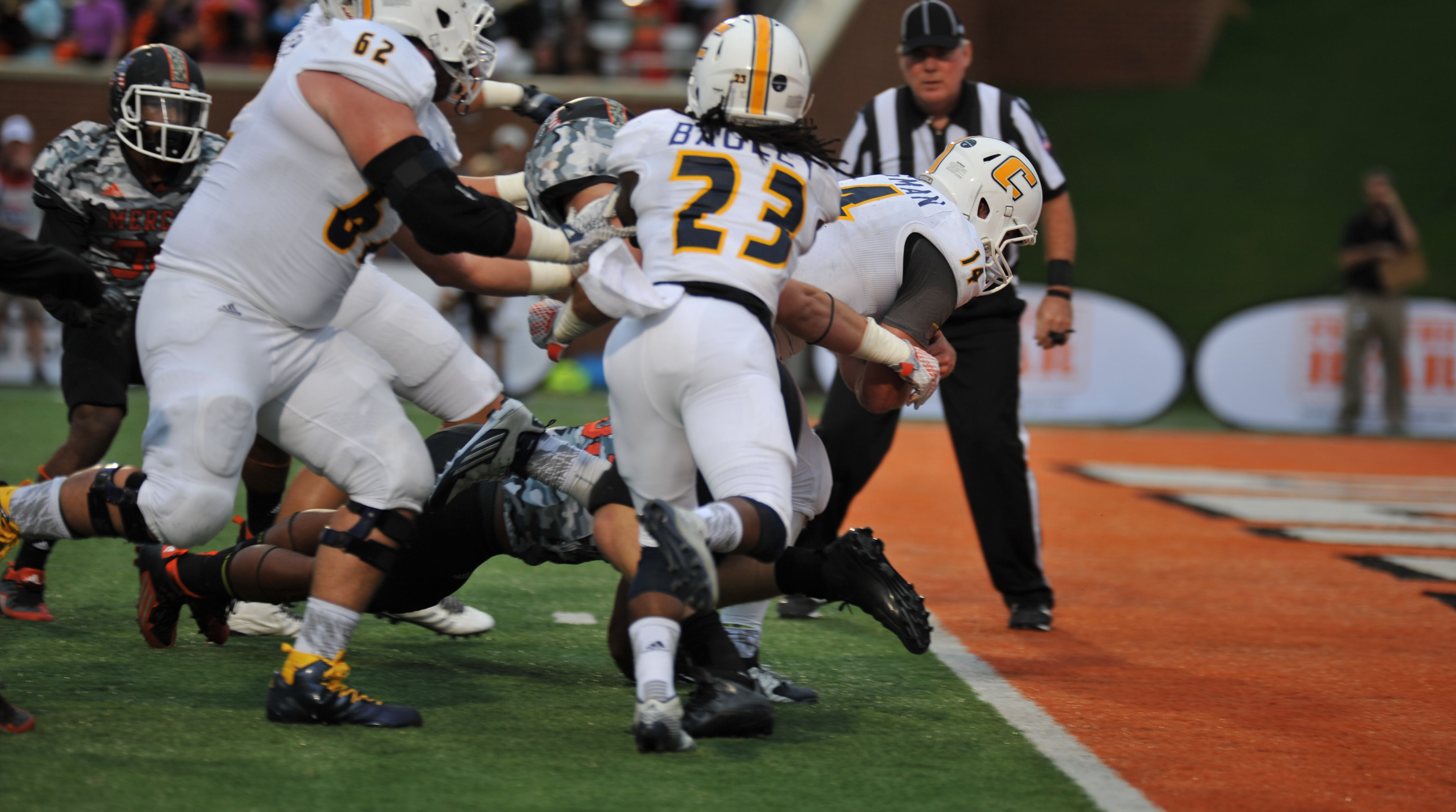 UTC's Jacob Huesman gets to the goal line against Mercer (2015)