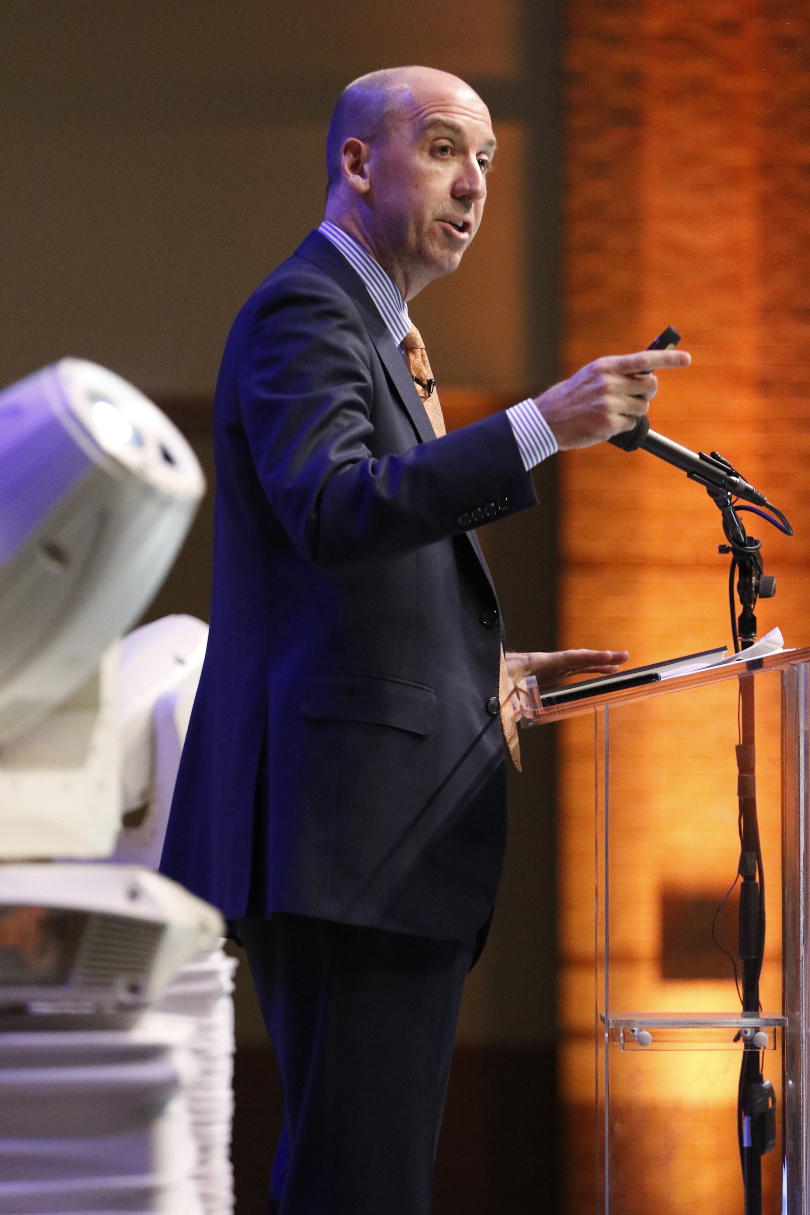 Keynote speaker Jack Uldrich discusses technology, change management and leadership during the Spirit of Innovation awards luncheon in the Chattanooga Convention Center on Nov.18, 2015.