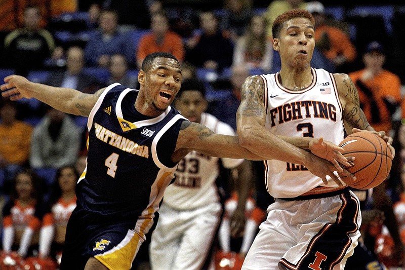 Fighting Illini offense cruises in win over outmatched Chattanooga