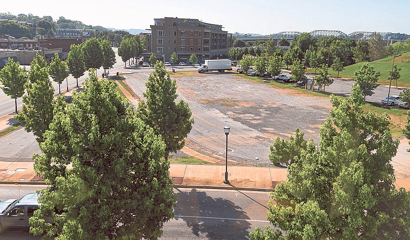 Vision Hospitality Group is planning to build a five-story, 84-unit apartment building in a vacant lot near Renaissance Park on the North Shore. However, attorney Herbert Thornbury objects to allowing the development to use a city lot owned by the Chattanooga Downtown Redevelopment Corp. without its proper approval.