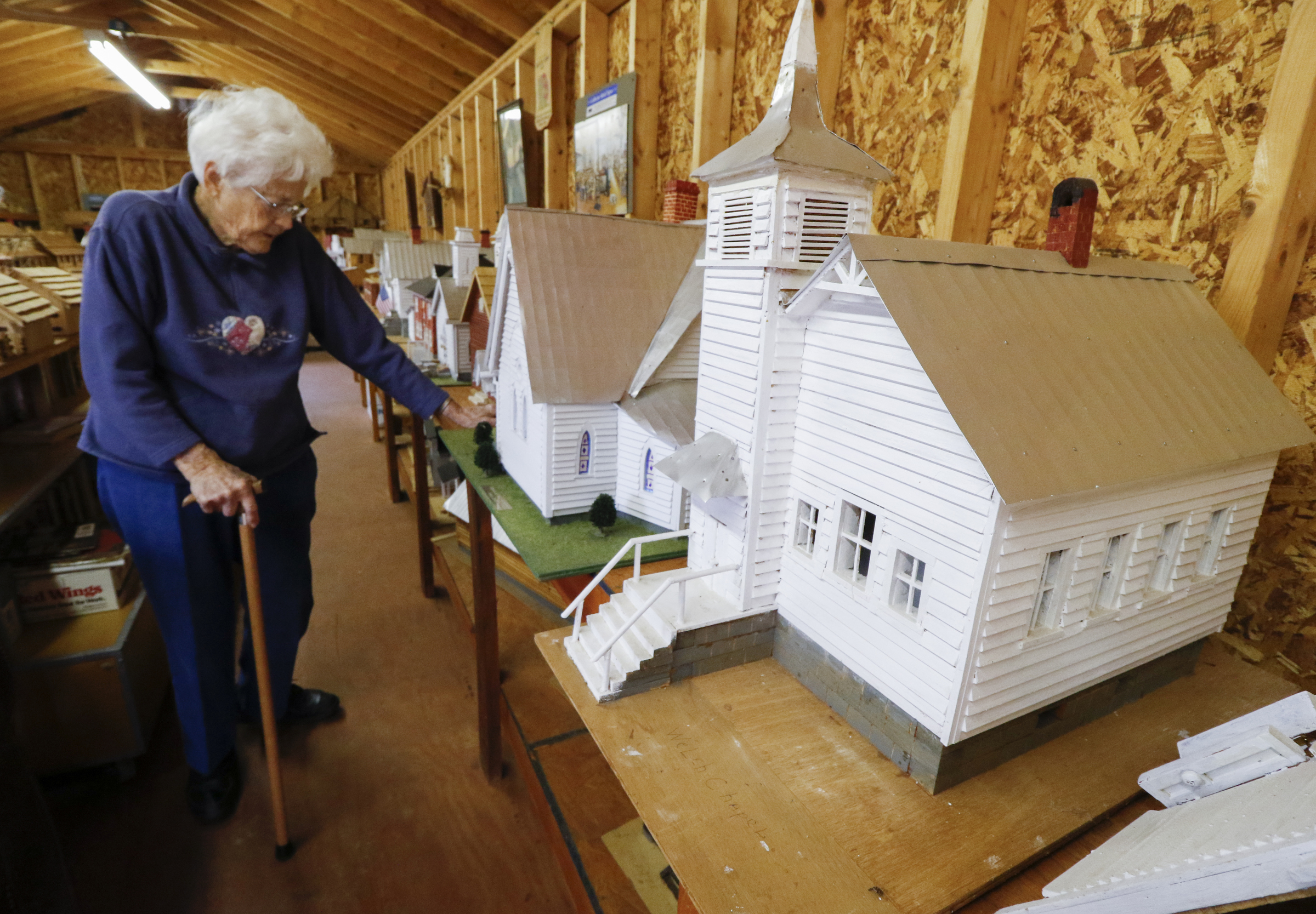 Staff Photo by Dan Henry / The Chattanooga Times Free Press- 11/25/15. Nadean Kell, speaks about her late husband Thaxton Kell, who built miniature replicas of structures that were present in the Sequatchie Valley and surrounding areas when he was younger.