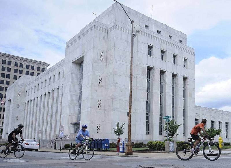 Joel W. Solomon Federal Building